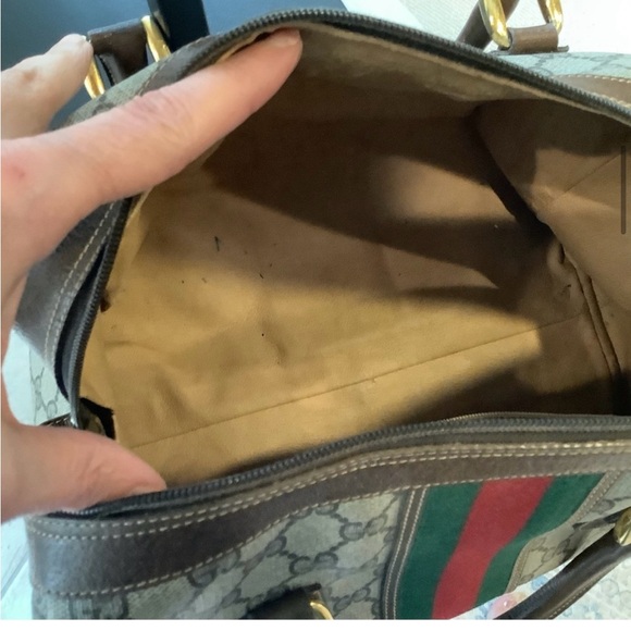 Authentic Vintage Gucci Boston Bag - Picture 6 of 12
